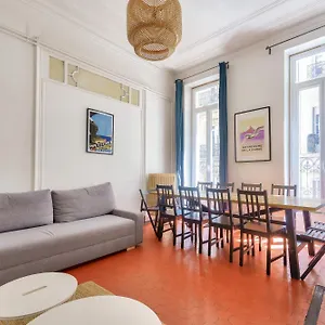 https://le-libert.fr-provencehotel.com